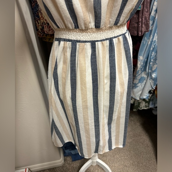 Mlle Gabrielle dress size small preloved - Picture 6 of 14